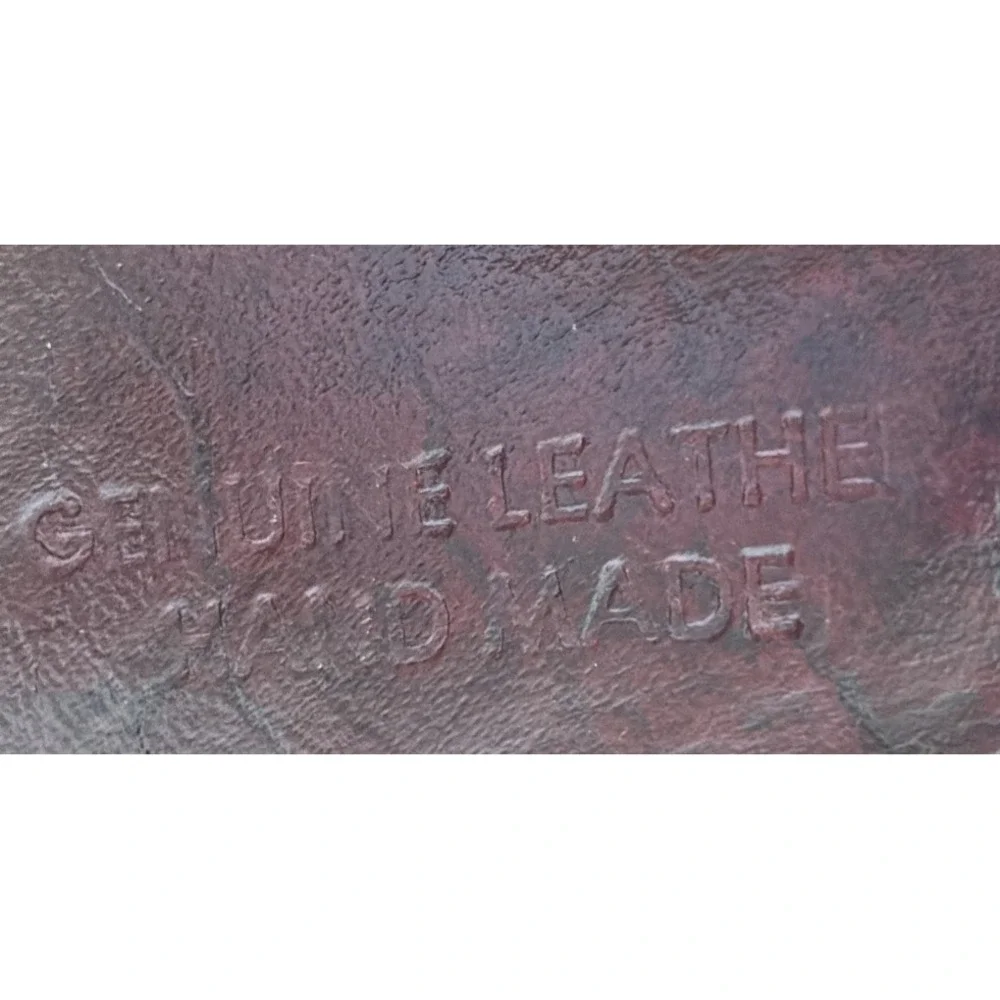 New VTG Mens Leather Bifold Laced Truckers Wallet Embossed Front Native American